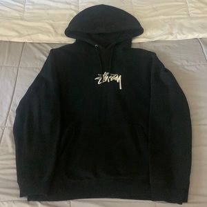 STüSSY Black/white logo hoodie